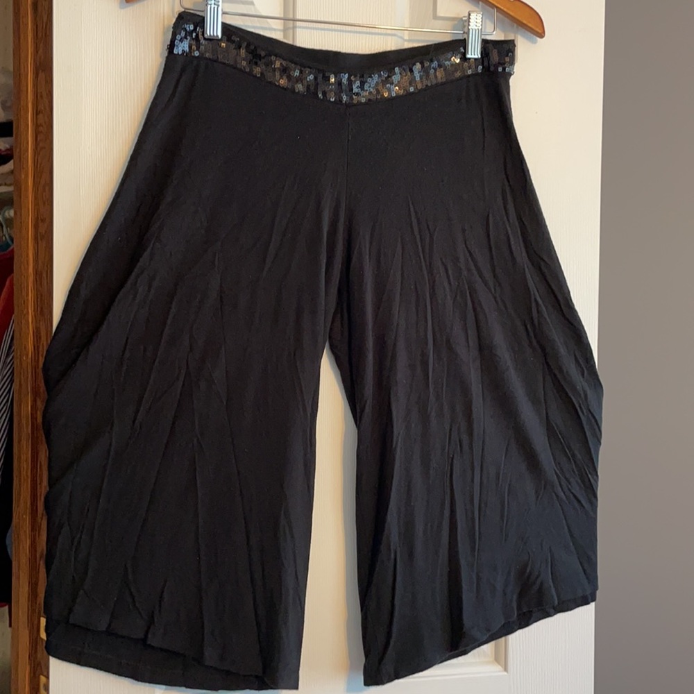 Metro 7 Black Rayon/Spandex Culottes Sequin Waist - Picture 3 of 6